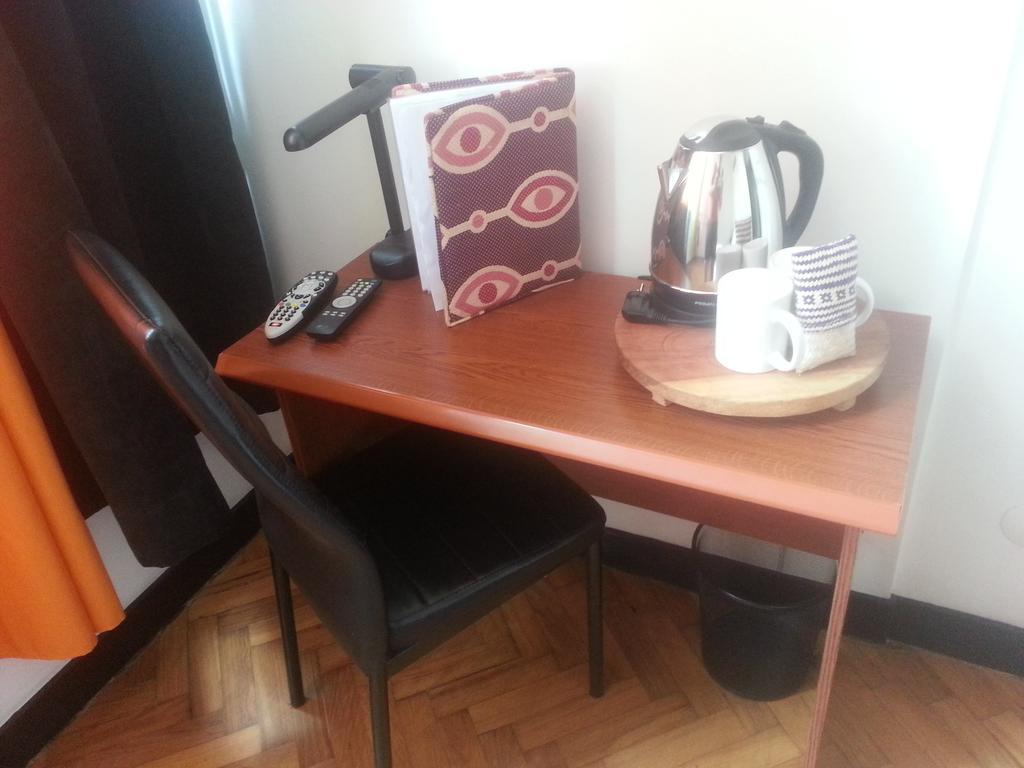 The Quiet Corner Guest House 마푸토 외부 사진